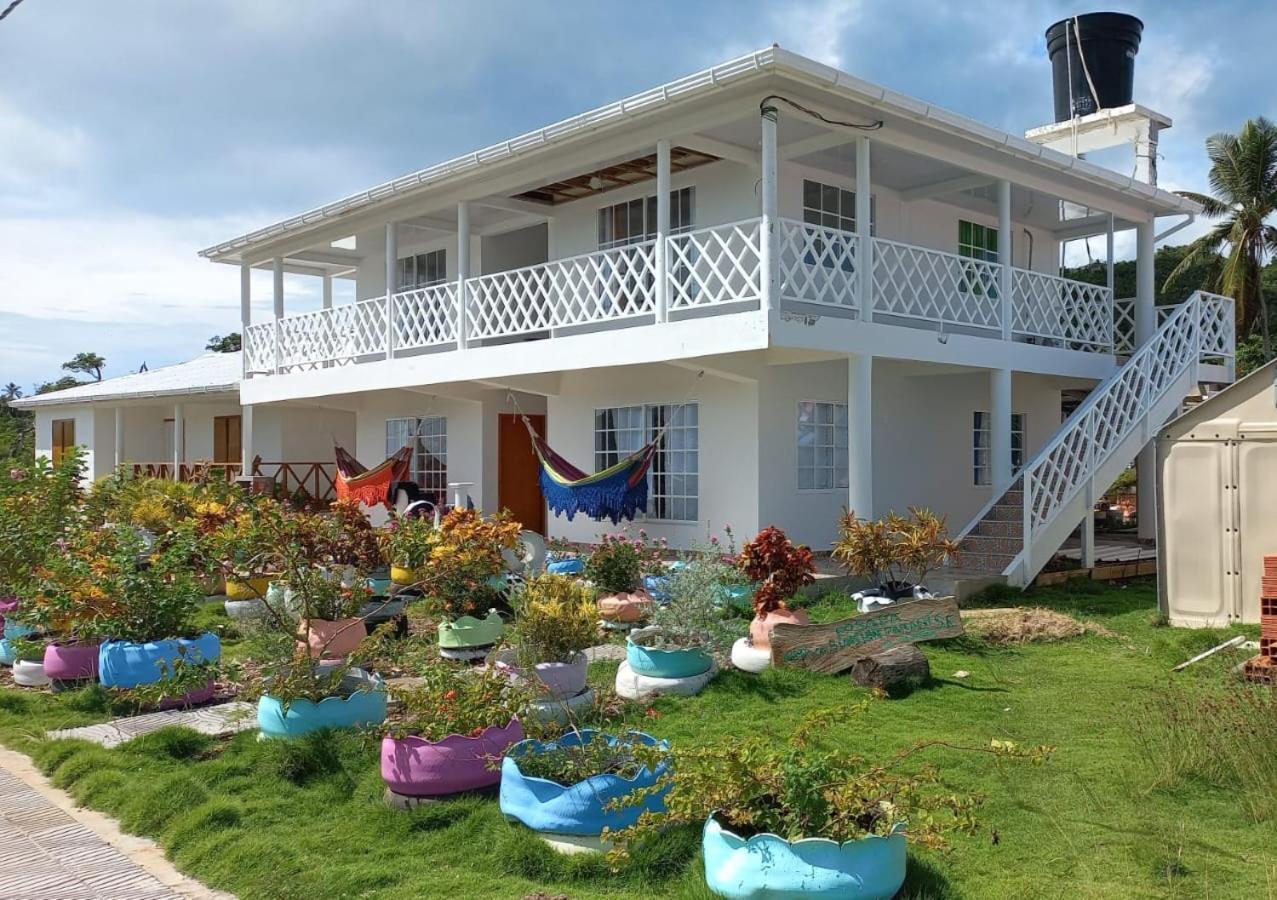 Posada Sunshine Paradise Providencia Island エクステリア 写真